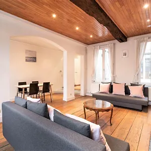  Appartement The Capital Street Triplex