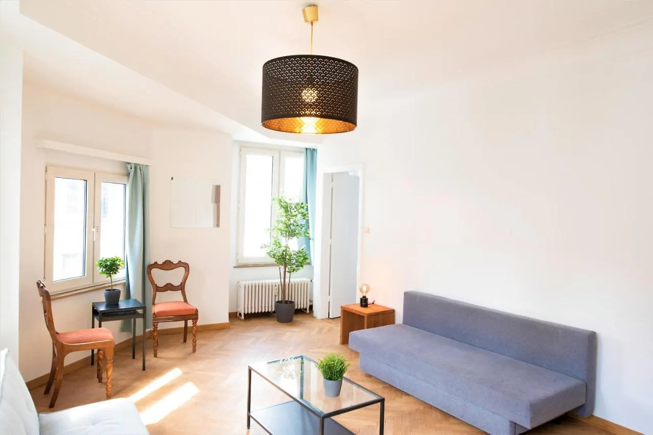Lily Apartment. Historic Center Of Antwerpen 0*,  Belgien